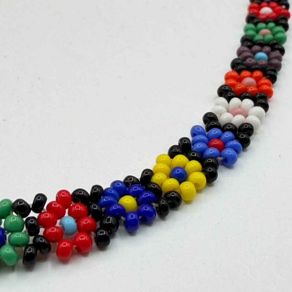 Multicolor Seed Bead Daisy Flower Choker Necklace Black Floral Boho Y2K Jewelry